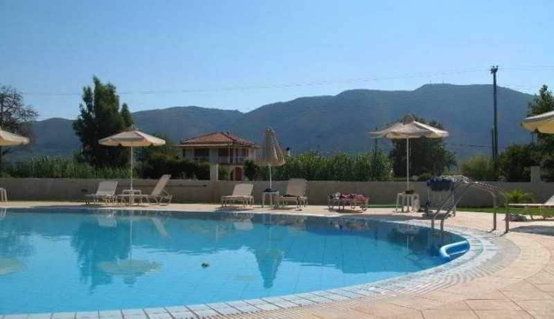Eleni'S Garden & Castello Suites Аликанас Экстерьер фото